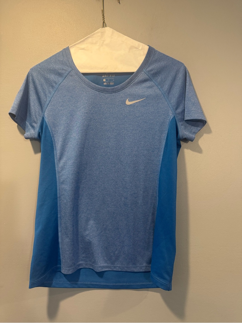 *Nike Woman’s Dri-Fit Shirt